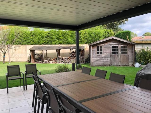 Bed and Breakfast Chez Pascale Et Patrick Mios Esterno foto